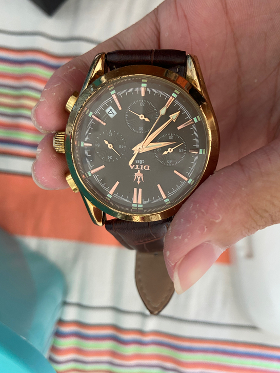 迪塔牌手表，换个电子，完全可以用！