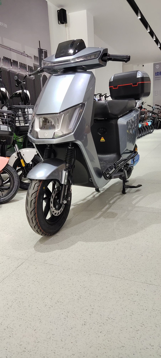 台铃电动车：小冠鹰