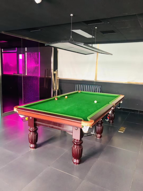 台球桌8成新