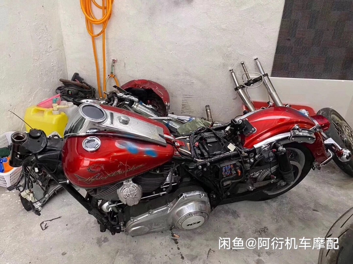 修复 翻新 配件等等各种机车 哈雷大滑翔 ...