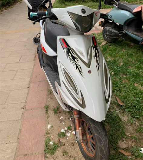 9新摩托车 上蔡县同城自提 3年前买的车，...