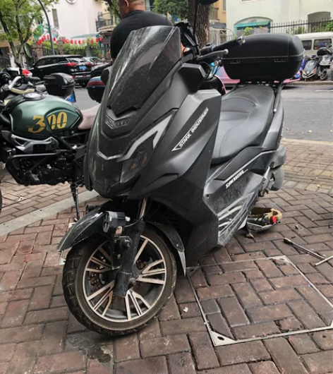 国产出售19年 6000公里150cc ...