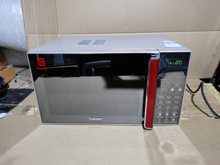 急出一台家用格兰仕微波炉23L大容量，成色...
