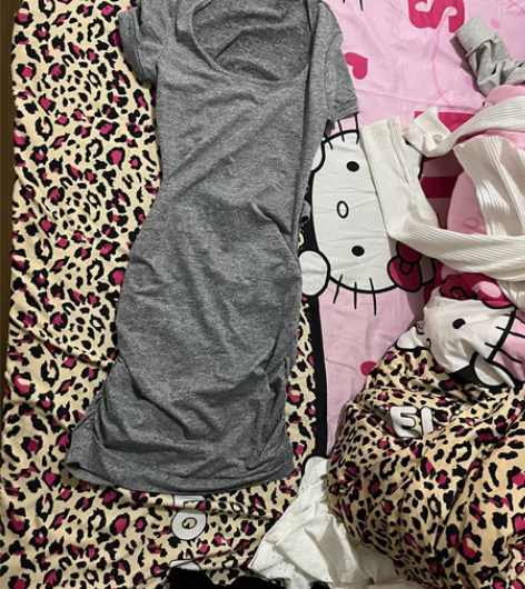 欧美性感露腰包臀裙连体 感兴趣的话点“我想...