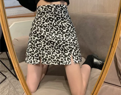复古豹纹半身短裙2022新款时尚百搭高腰a...