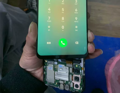 纯原装拆机畅享9s 屏幕总成,屏幕有划痕。...