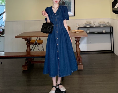 大码牛仔裙连衣裙女2022夏季新款胖mm遮...