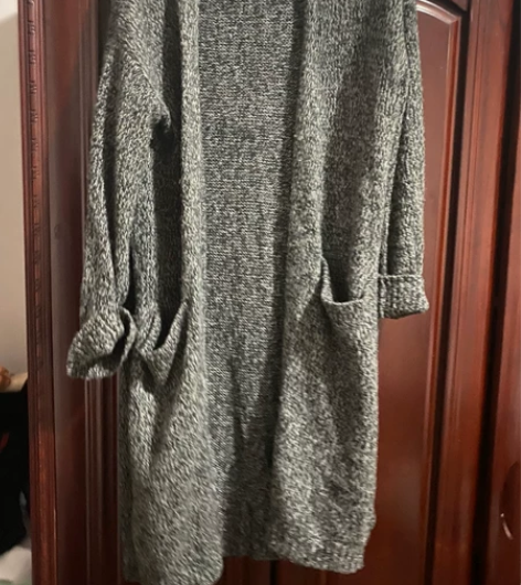 H##amp；amp；M 毛衣长外套 中性...