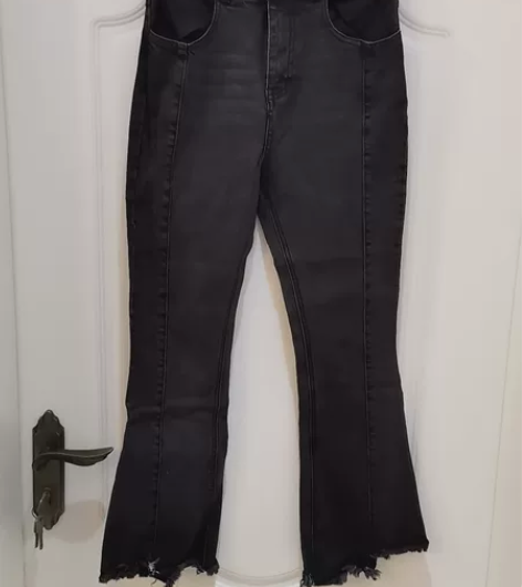 灰黑色高腰小脚牛仔裤女微破洞喇叭休闲牛仔九...