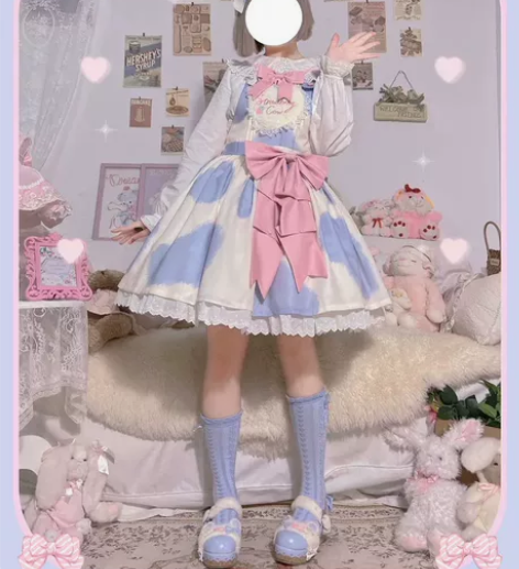 裙子。小奶糕 有瑕疵，右上角的扣子不在了一...