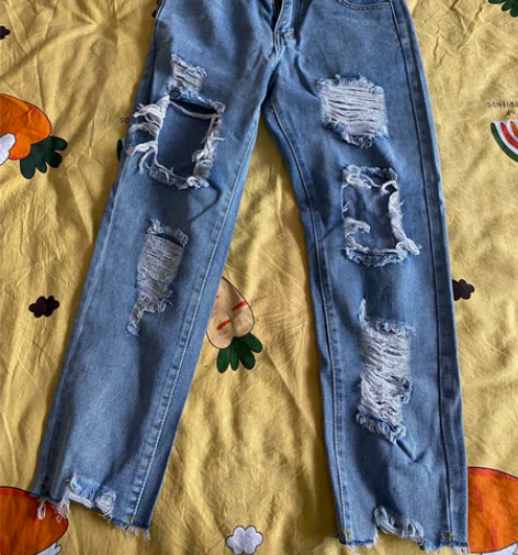 破洞牛仔裤 全新 不包 感兴趣的话点“我想...