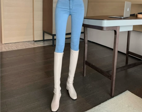 浅蓝色高腰直筒牛仔裤女夏季小个子显瘦紧身裤...