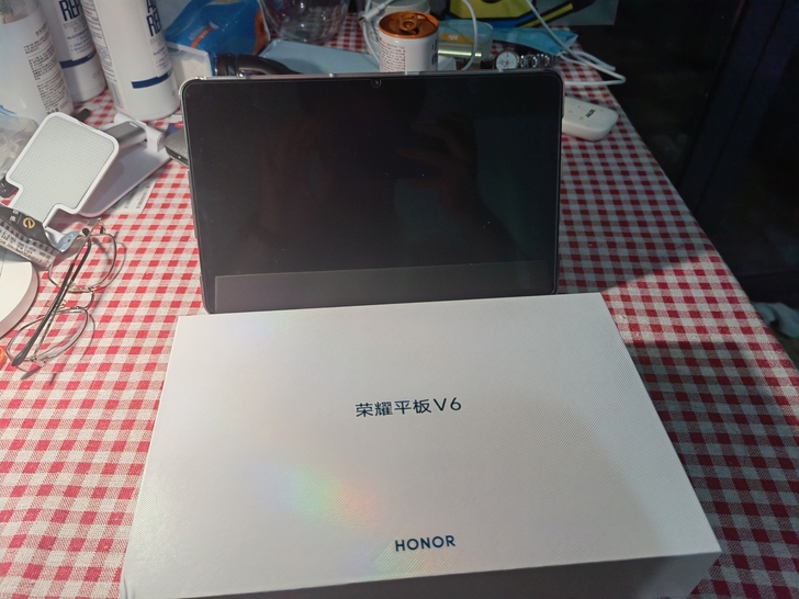 荣耀平板v6   999新