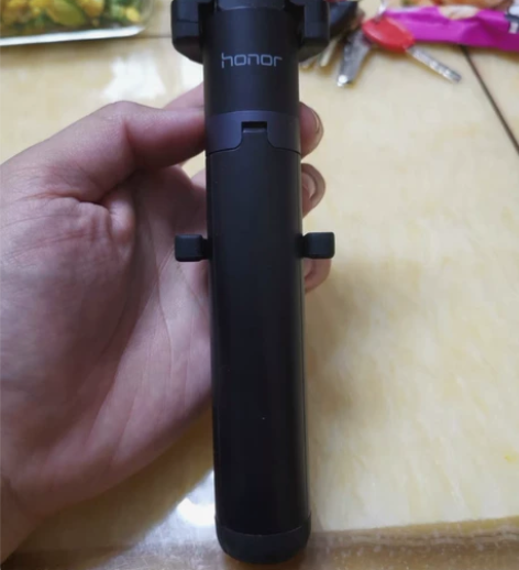 华为自拍杆，不带包装盒了 入手渠道：华为商...