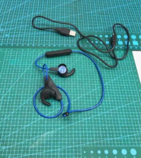 二手蓝牙耳机荣耀xSportAM61运动蓝...