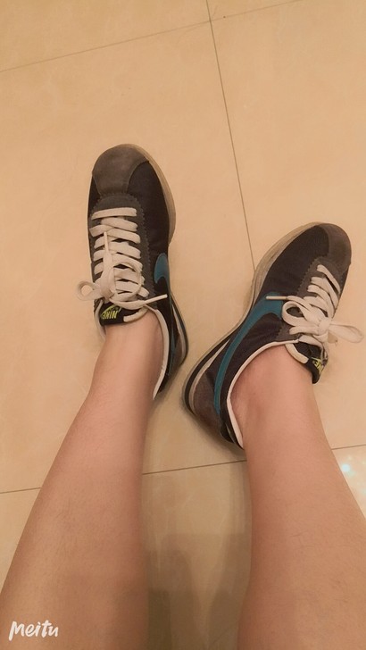 耐克阿甘跑鞋休闲鞋软底运动鞋，专柜正品。5...