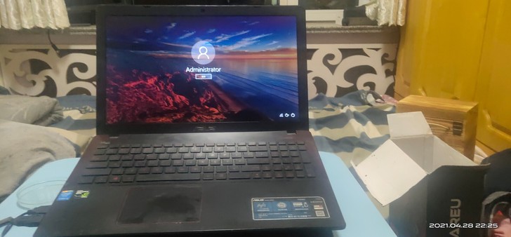 华硕飞行堡垒 fx50j i5 4200h...