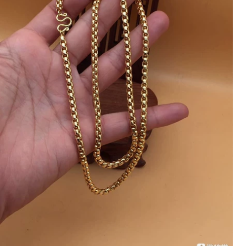 收来欧洲回流 方形环环相扣18k鎏金项链出...