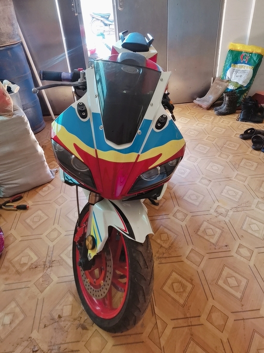 地平线250CC跑车，价格优惠，需要私聊