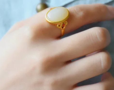 【双11特惠】 天然和田玉山料戒指S925...