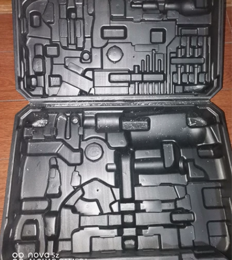 全新科麦斯工具箱空箱便宜转让，40元。 感...