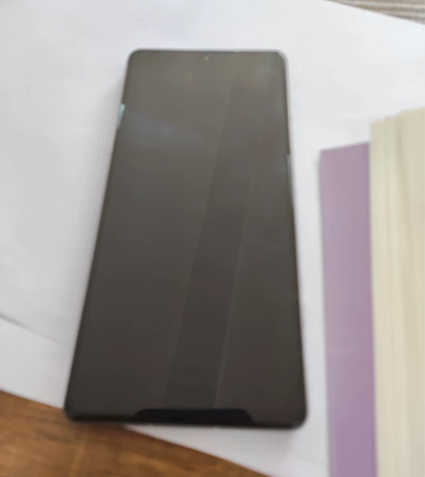 红米k40gaming 8+128 感兴趣...