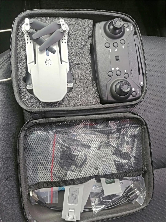 【清仓特价】亏本出几台 全新折叠航拍无人机...