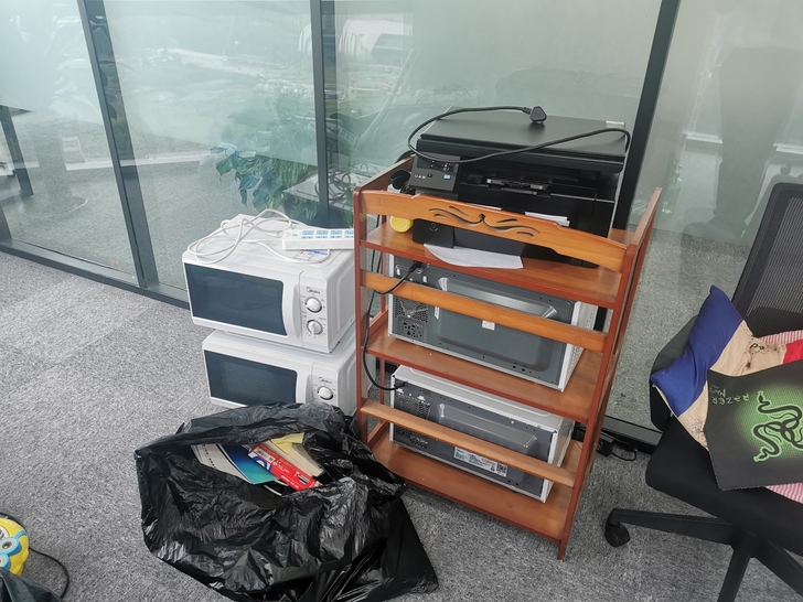 美的 微波炉，全新230一个全新，公司暂时...