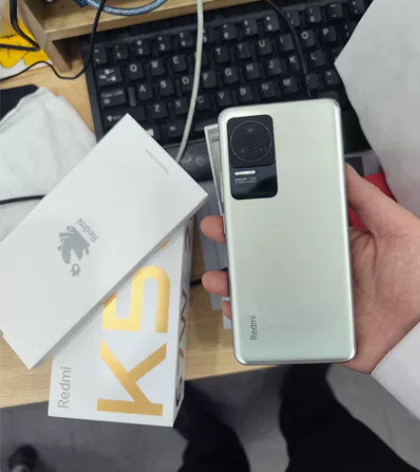 红米k50 银色12GB+256GB 四月...