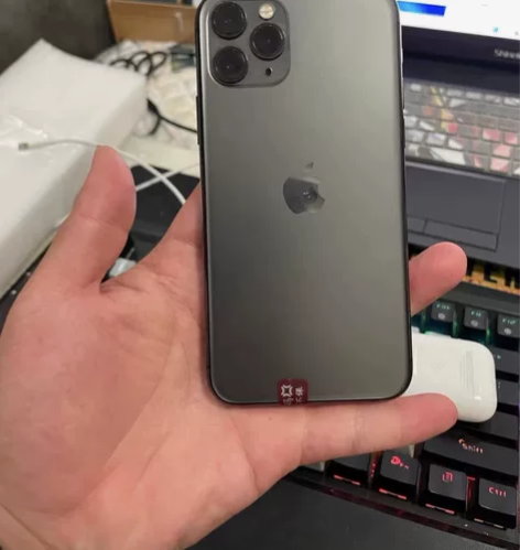 苹果11pro 64g 纯无锁 全网通 随...