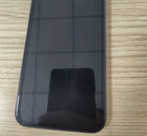 iPhone 11 国行 64G 本人自用...