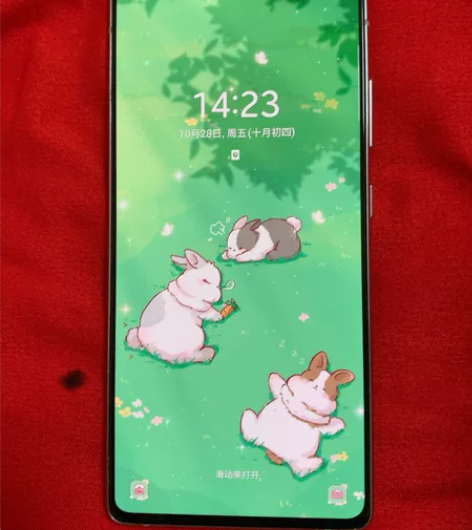 三星A71手机，镭射银，成色很新买来备用登...