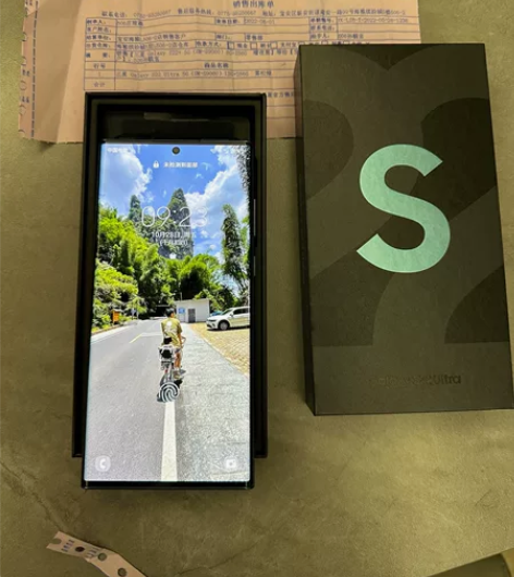 6月1号三星实体店购买的三星s22 u，自...