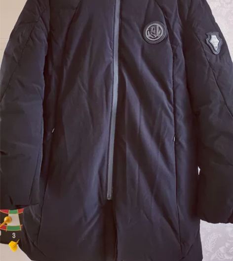 全新啄木鸟男士羽绒服，没穿过，吊牌剪了，比...
