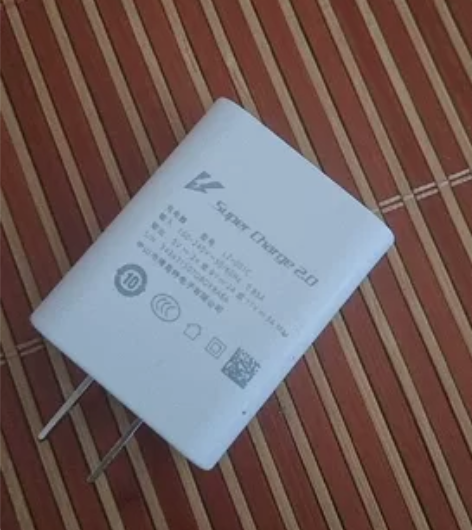 vivo不是原装适合33w闪充，手机充电超...