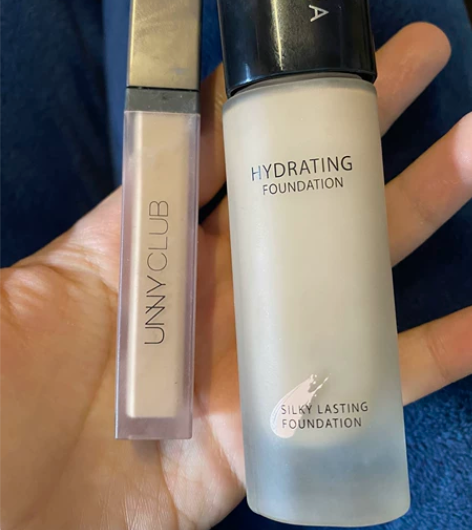 unny遮瑕和姿色粉底液水润款HW01好用...