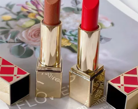 雅诗兰黛方管口红正装两只 色号539?色号...