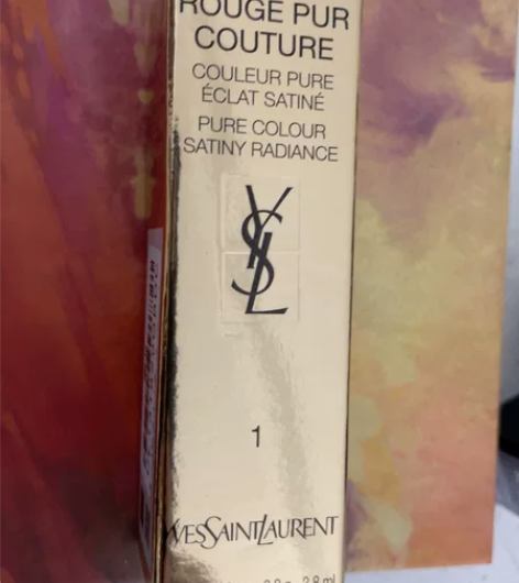 圣罗兰纯口红1 保质期22年12月 出售不...