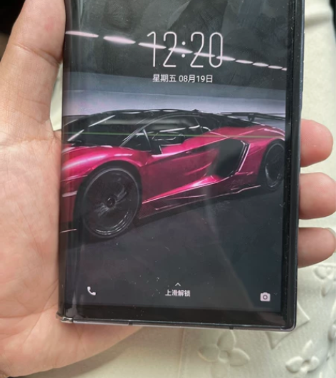 柔宇2代。小瑕疵新旧如图。 感兴趣的话点“...