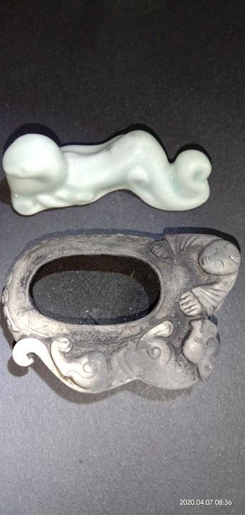 文房用具。二手物品售出，不给退换。