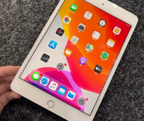 捡漏便宜出苹果平板 ipad mini...