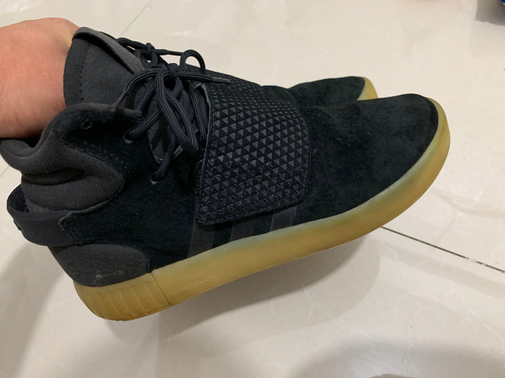 Adidas 38.7码男士运动鞋