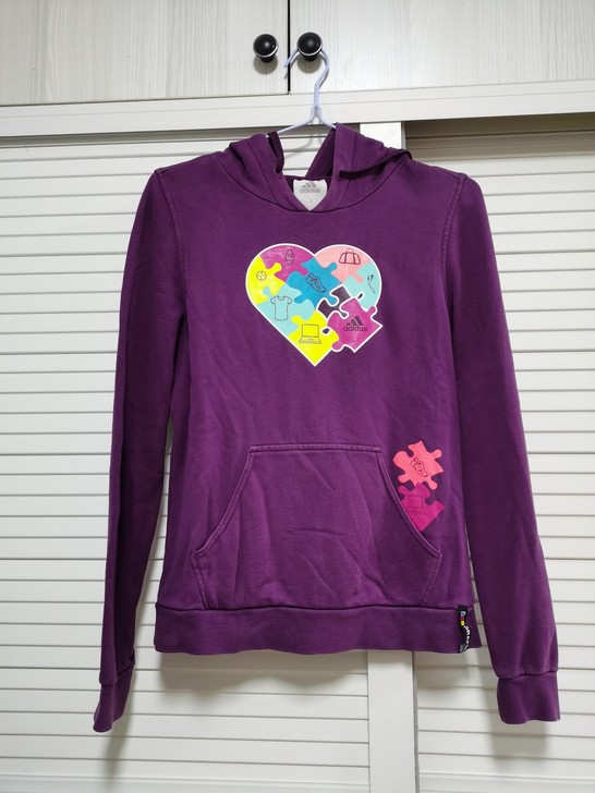 adidas阿迪达斯卫衣女，小码，香港购入...