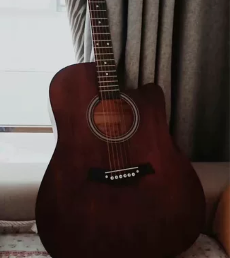转让原价一千多的全新单板民谣吉他初学者吉他...
