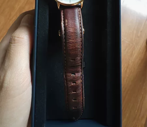 DW手表正品保真，闲置转让，换过电池 感兴...