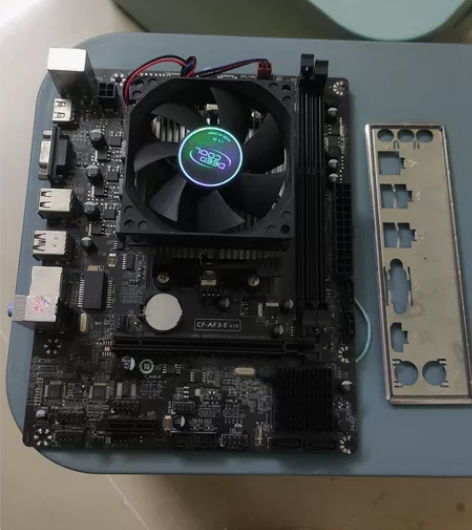 X4 830+CF AF3 E V15主板...