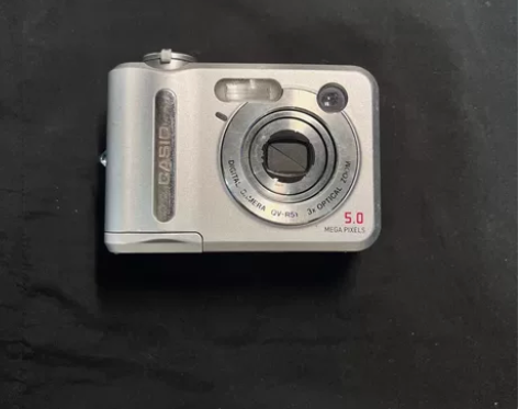 卡西欧qv-r51银色，成色不错，500万...