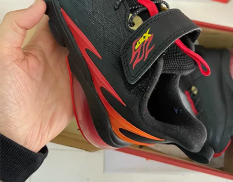 特步30码内长185 感兴趣的话点“我想要...