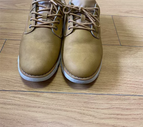 特步男鞋41码，正品专卖店购买，适合春秋冬...