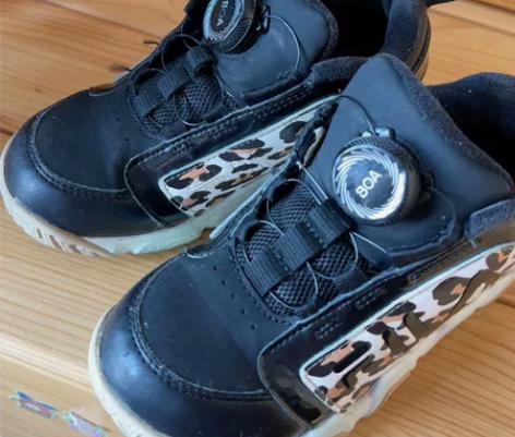 FILA斐乐男童运动鞋 专柜购买新旧如图，...